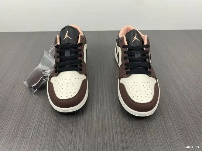 Cheap Kickmax 1 Air DC6991-200 Low Mocha Jordan 0425